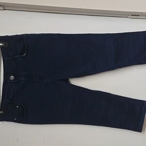 Airways blue denim capris with pockets very stretchy